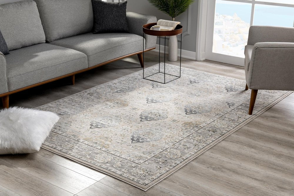 4' X 6' Gray And Ivory Oriental Washable Area Rug