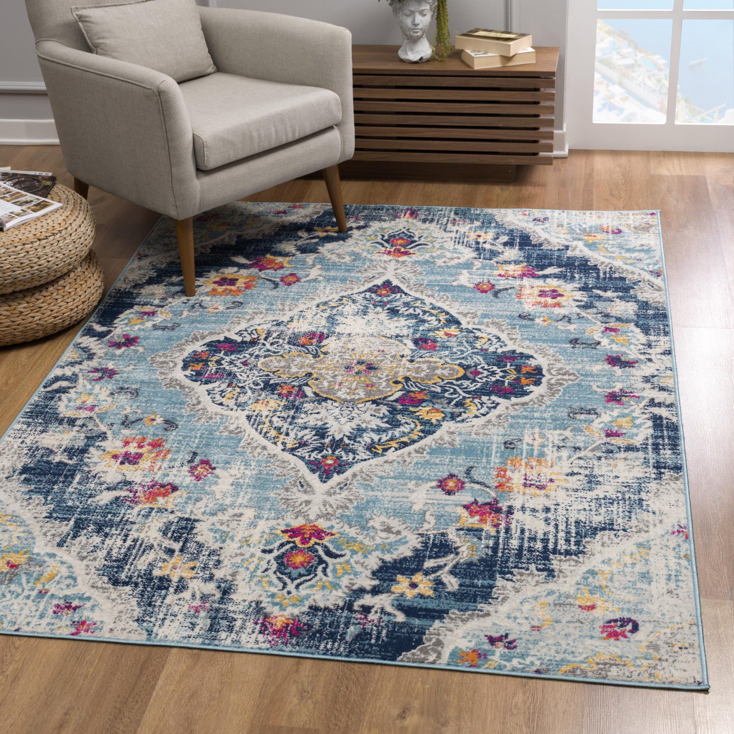 5' Blue and Gray Oriental Distressed Round Rug