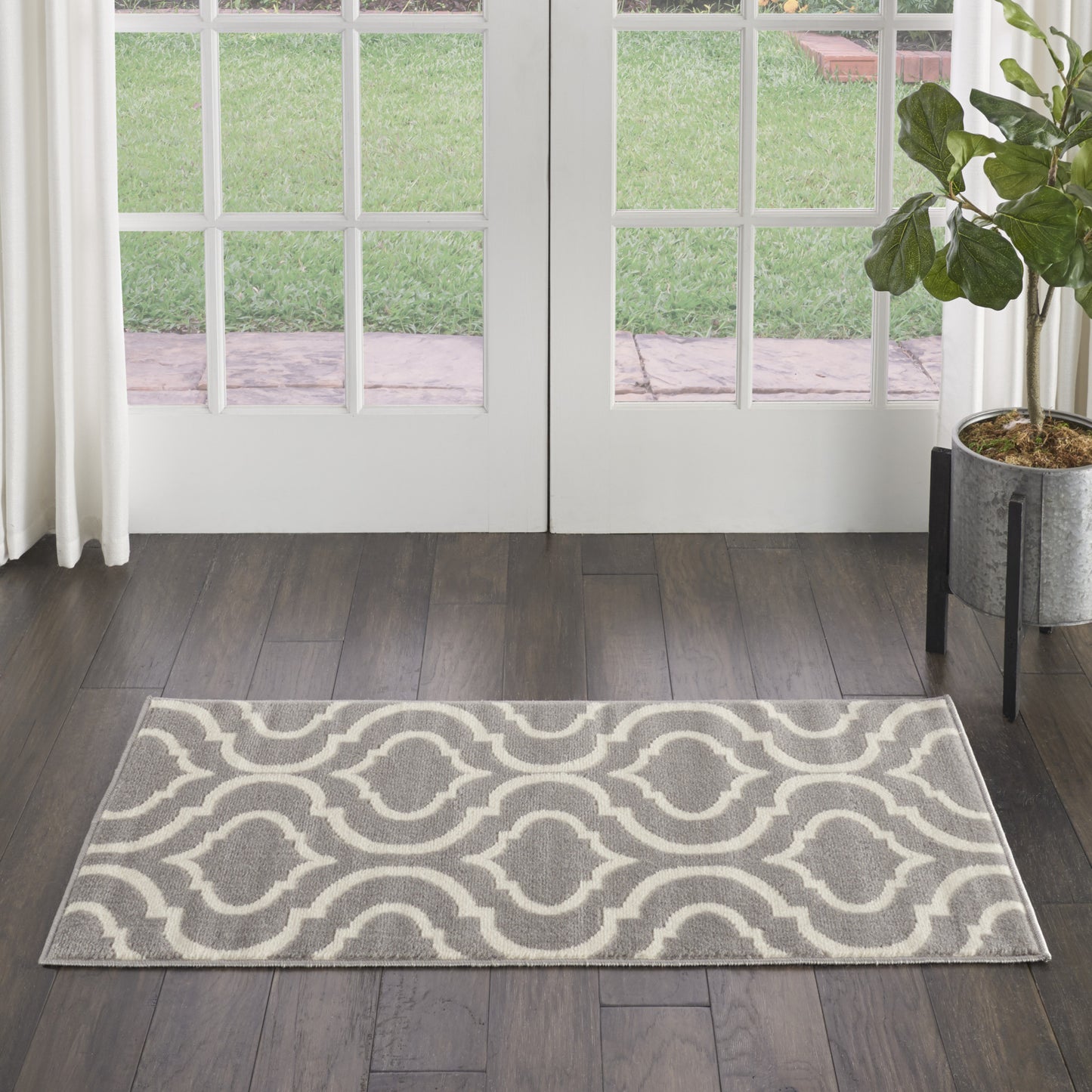 2' X 4' Gray Moroccan Power Loom Area Rug