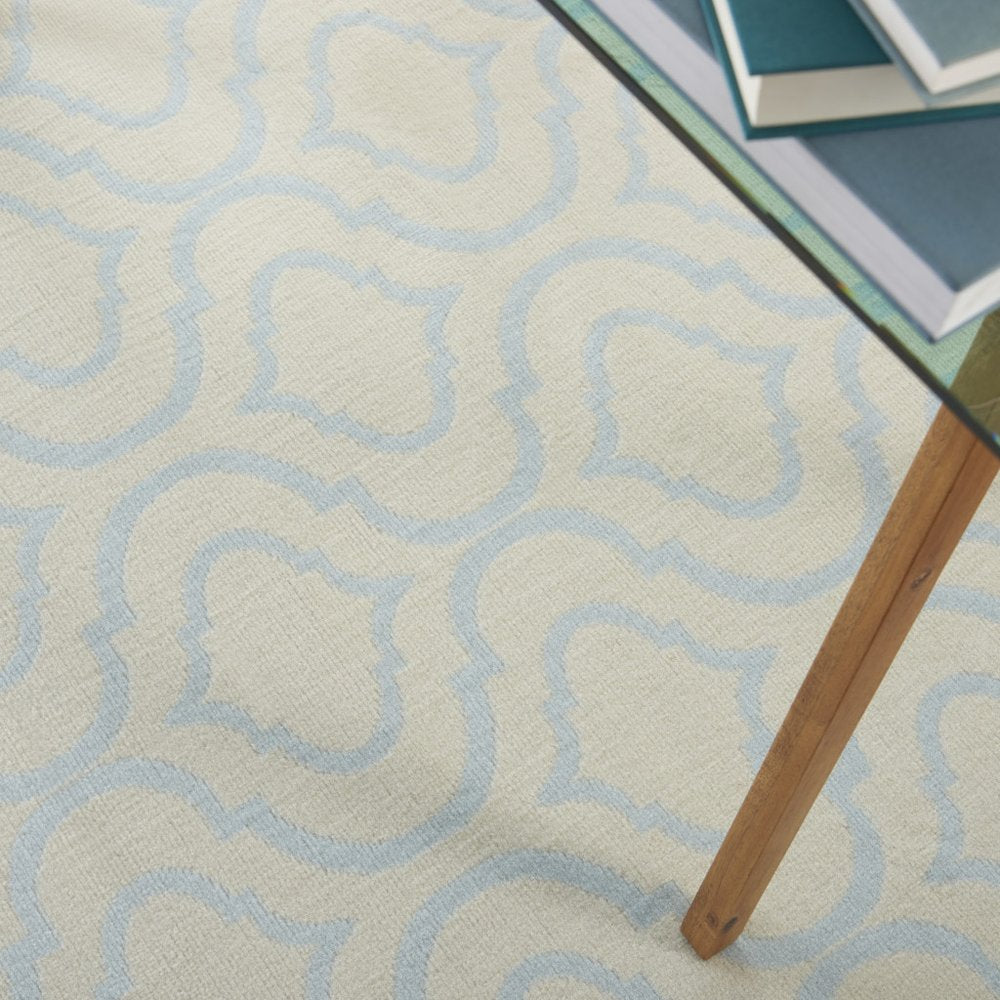 5' X 7' Ivory And Gray Moroccan Area Rug