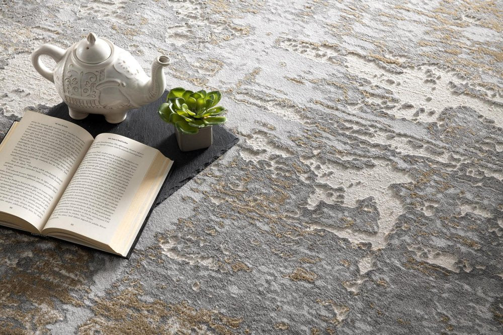 9' X 12' Gray And Ivory Abstract Washable Area Rug