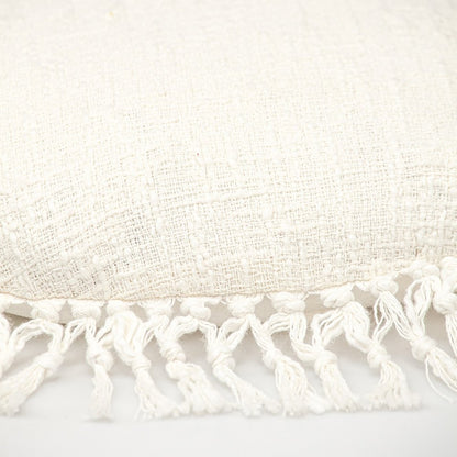 18" X 18" White Round Cotton Throw Pillow with Fringe