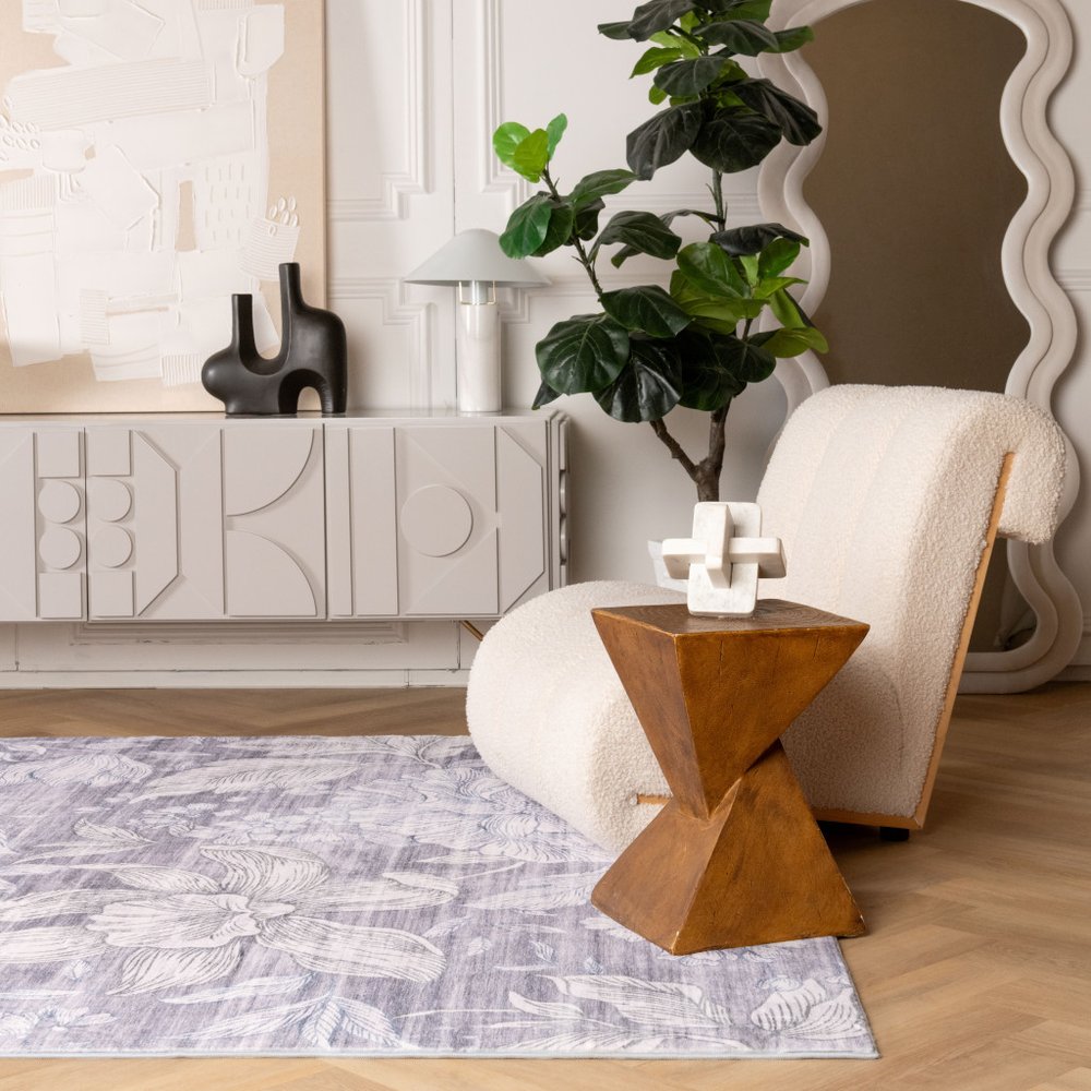 4' X 6' Gray and Beige Floral Area Rug
