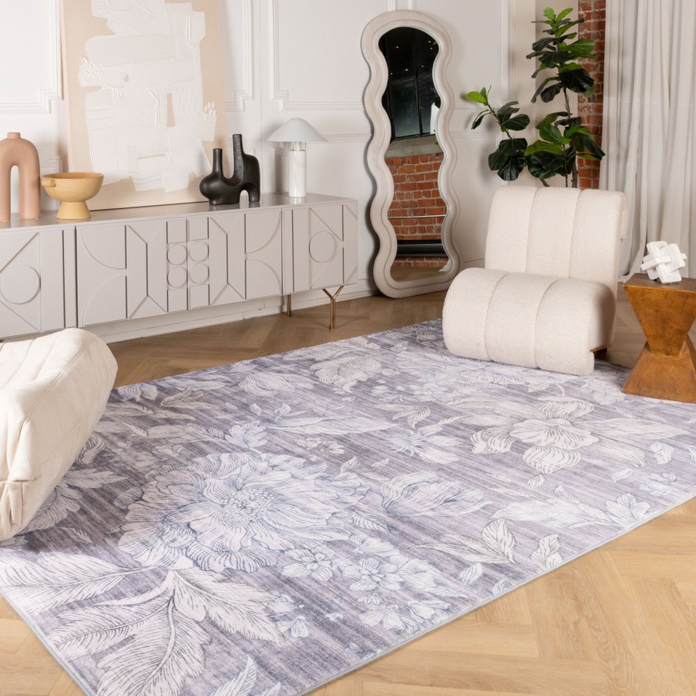 4' X 6' Gray and Beige Floral Area Rug