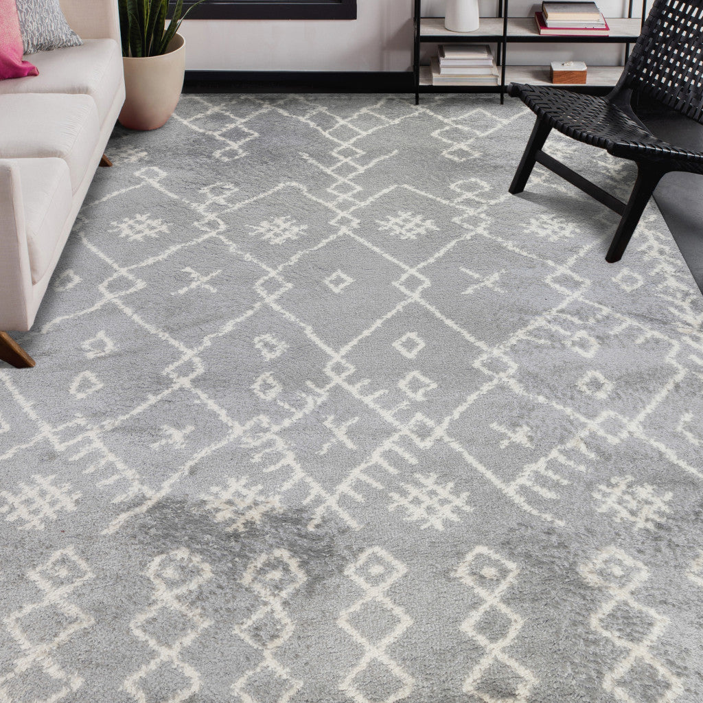 2' X 3' Gray and Ivory Geometric Shag Area Rug