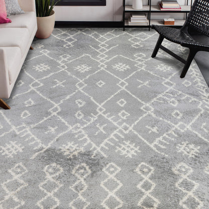 2' X 3' Gray and Ivory Geometric Shag Area Rug