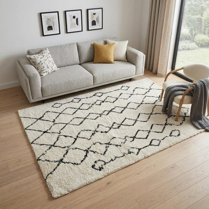 2' X 3' Ivory And Black Geometric Shag Area Rug