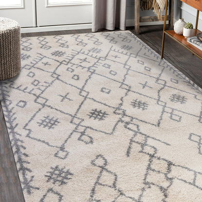 5' X 8' Gray and Ivory Geometric Shag Area Rug