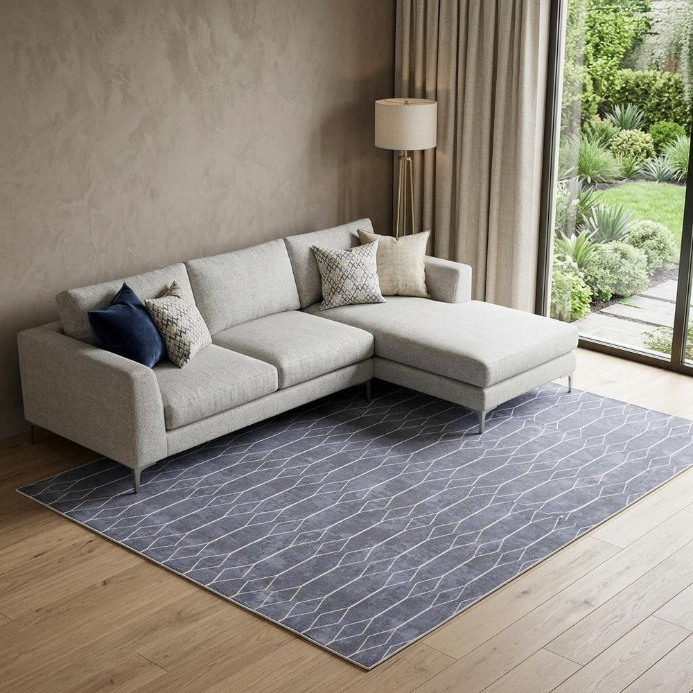8' X 10' Blue and Ivory Geometric Power Loom Washable Area Rug