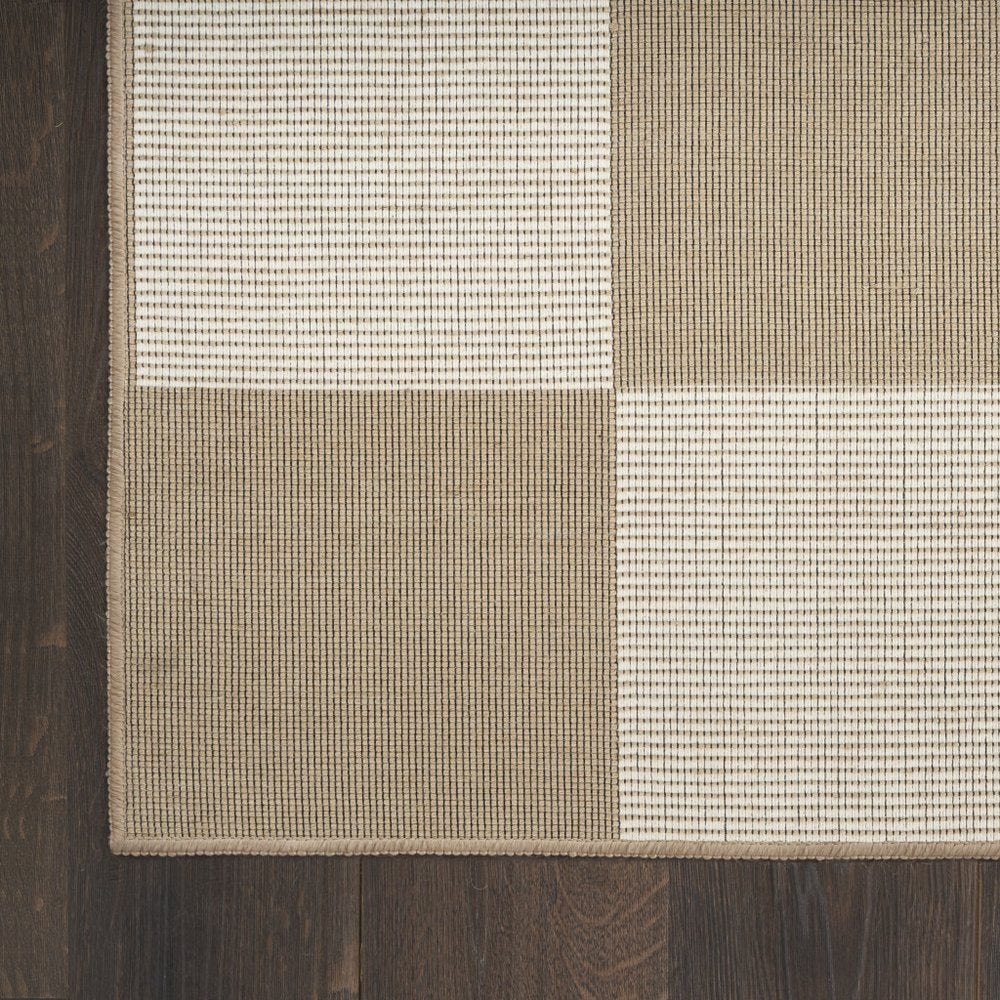 4' X 6' Natural and Ivory Geometric Power Loom Washable Non Skid Area Rug