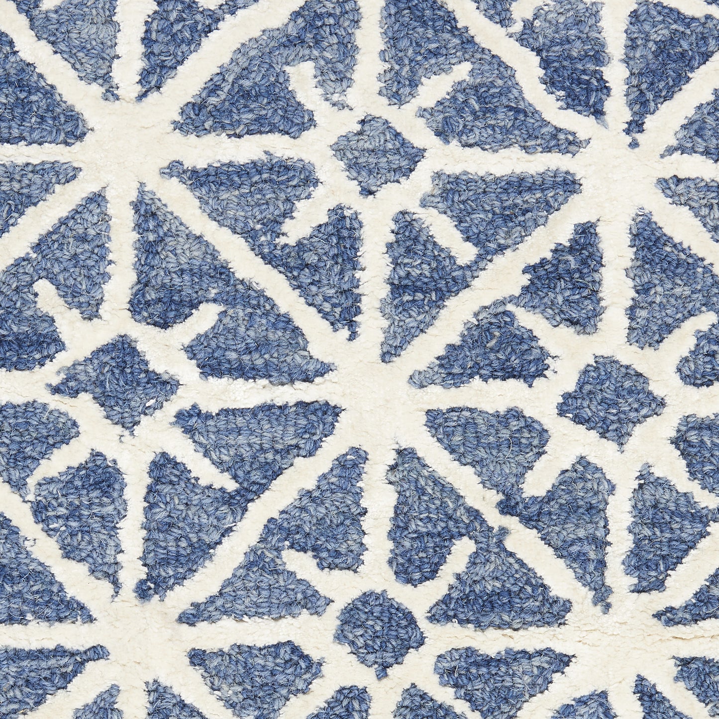 4' X 6' Blue and Off White Geometric Hand Tufted Area Rug