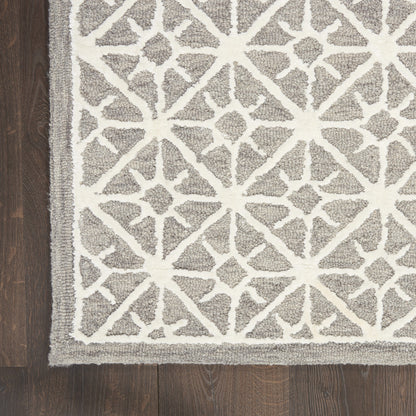 5' X 7' Gray and Ivory Geometric Hand Tufted Area Rug