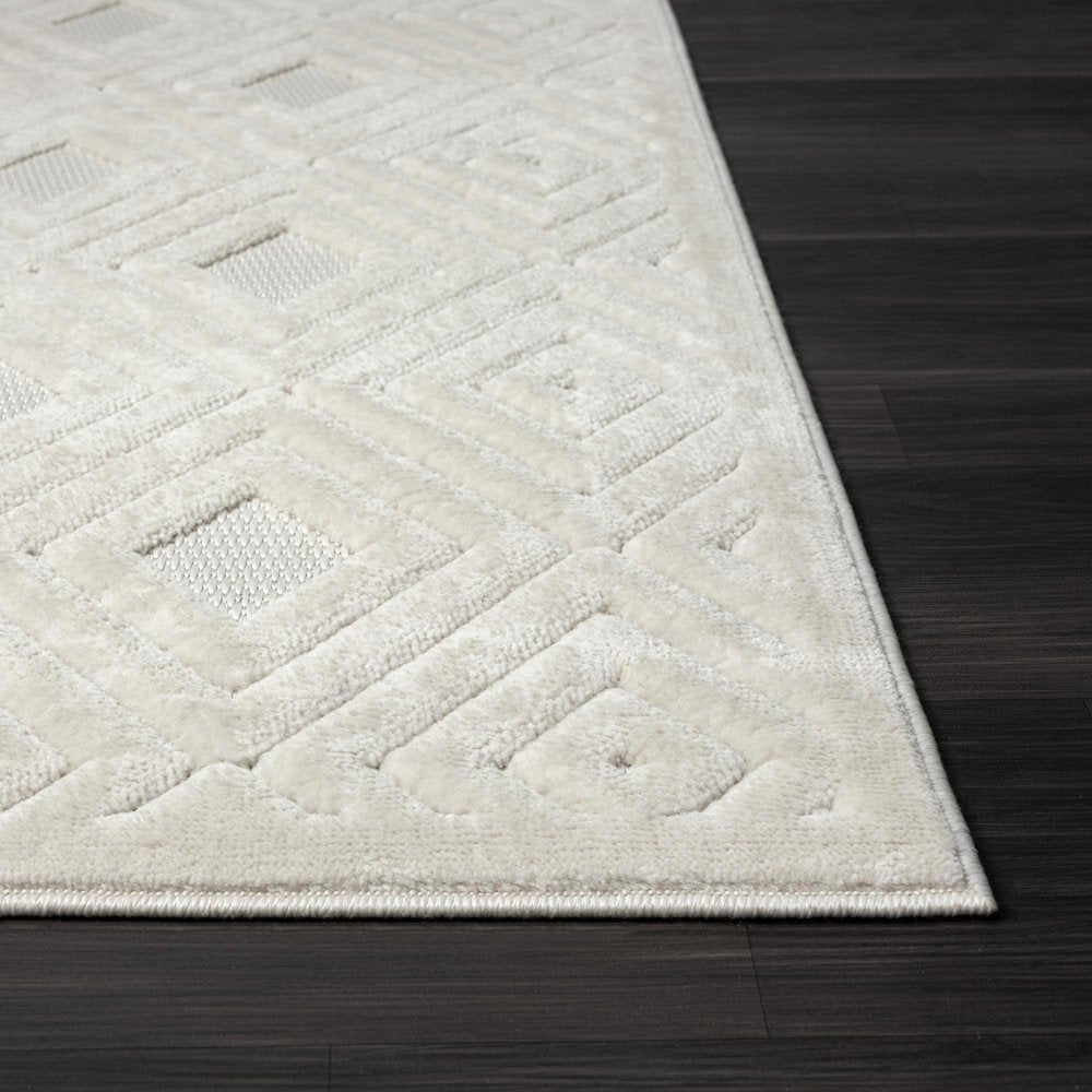 5' X 7' Gray Geometric Area Rug