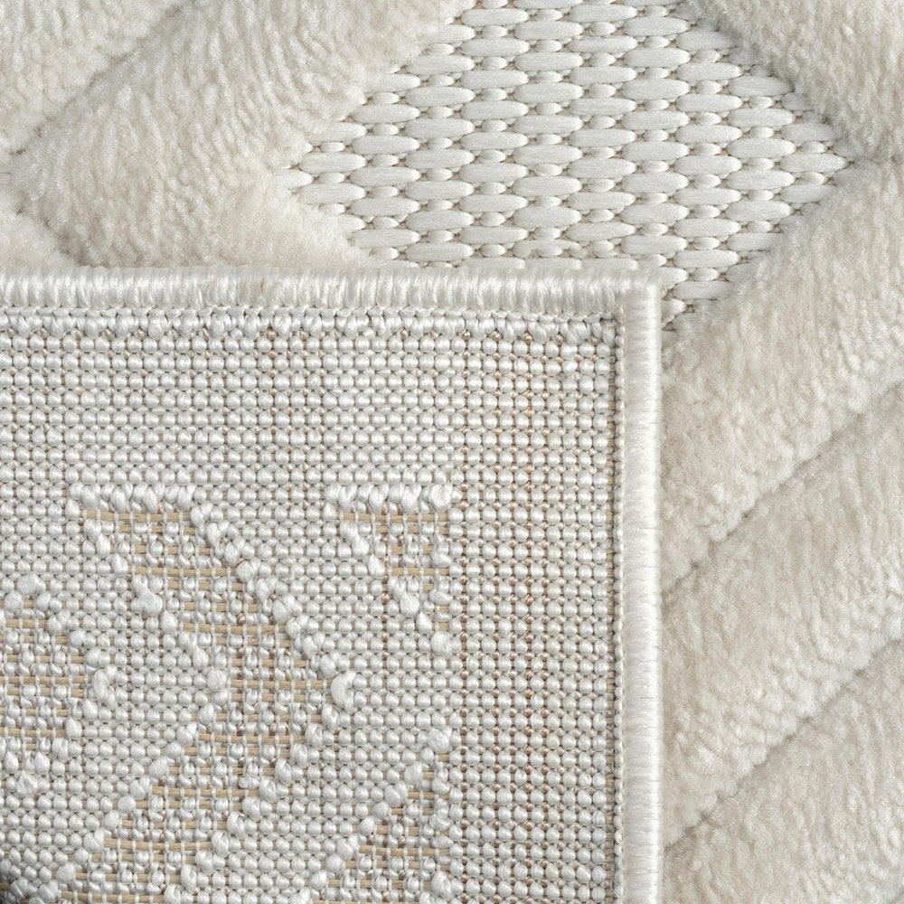 5' X 7' Beige Geometric Area Rug