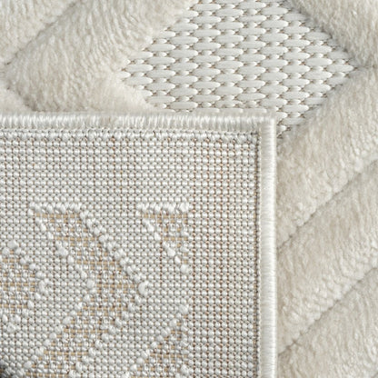 5' X 7' Ivory Geometric Area Rug