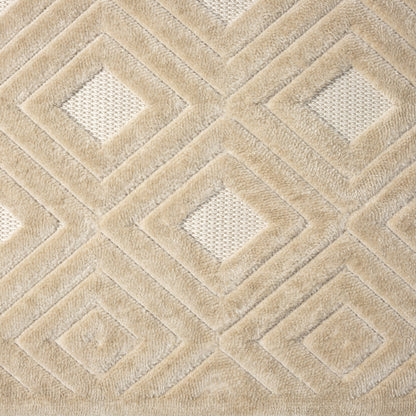 5' X 7' Ivory Geometric Area Rug