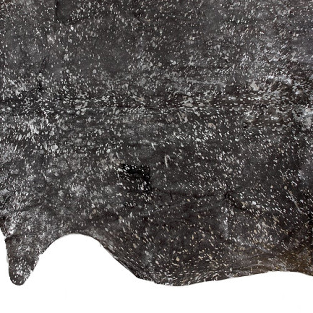 5' X 7' Ivory Brown and Gold Cowhide Hand Knotted Area Rug