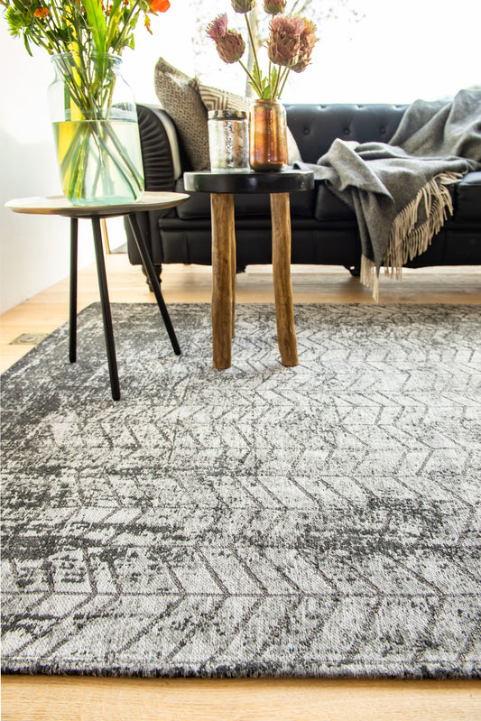 5' X 7' Black and Gray Chevron Non Skid Area Rug