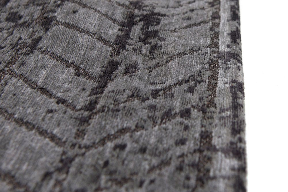 10' Black And Gray Chevron Runner Rug