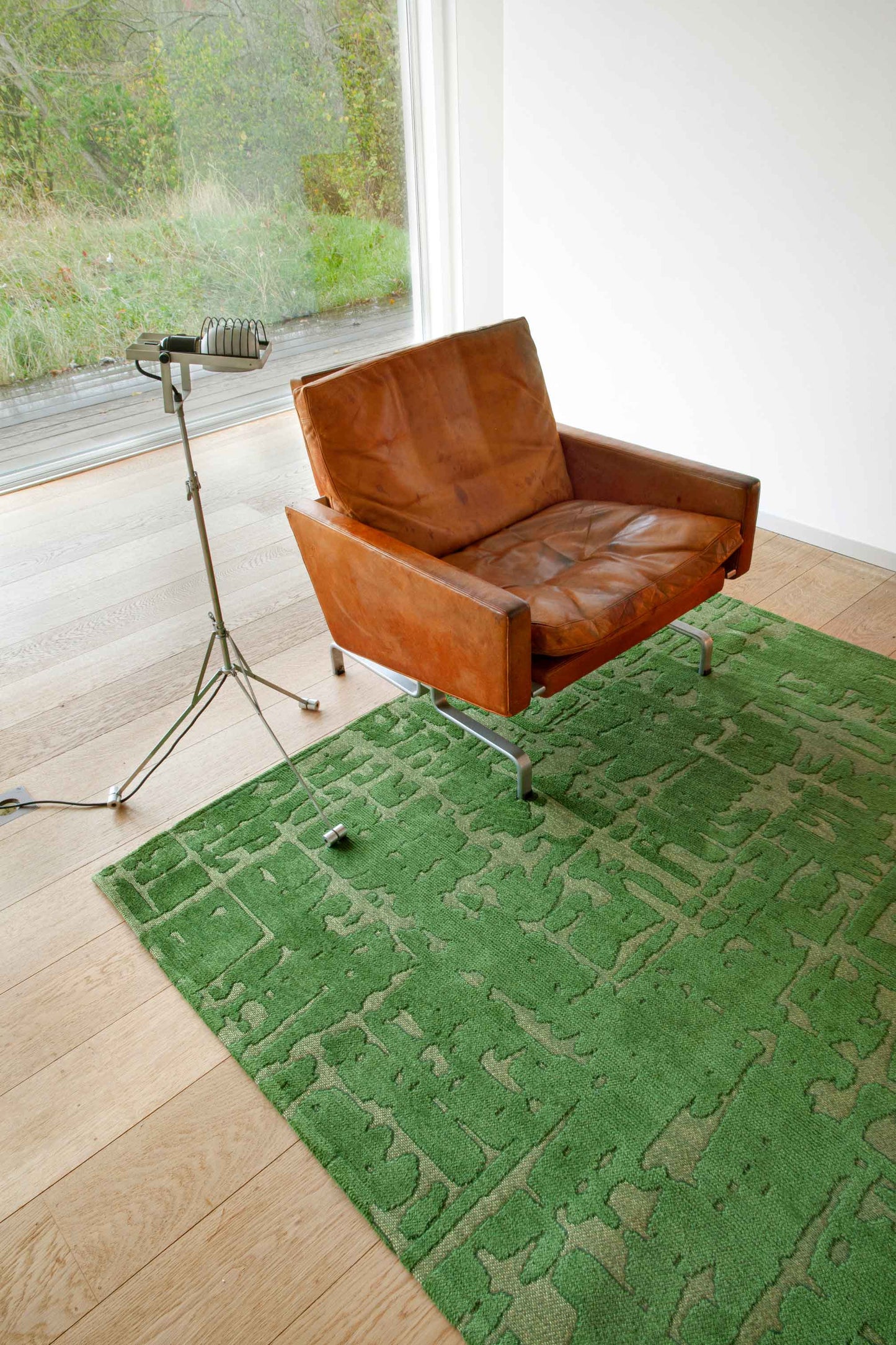 10' Green Abstract Non Skid Area Rug