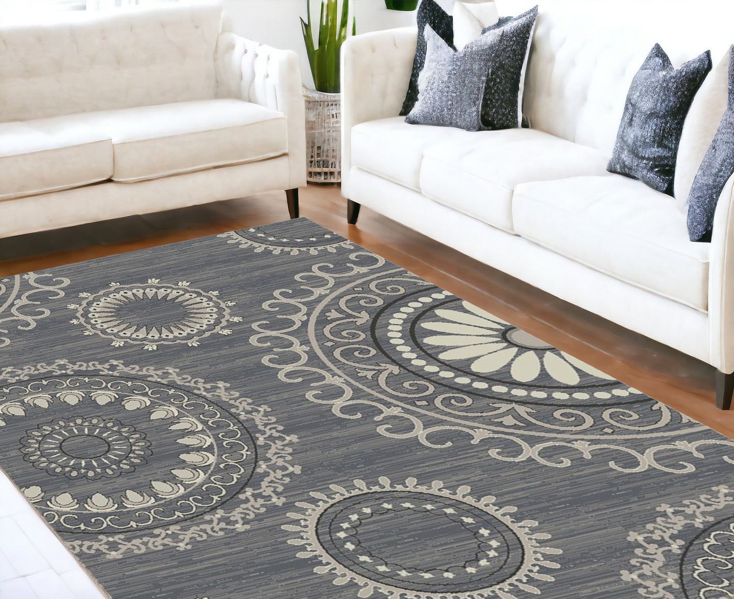 5' X 8' Gray and Ivory Geometric Area Rug