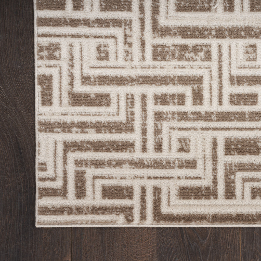 4' X 6' Brown Geometric Distressed Area Rug