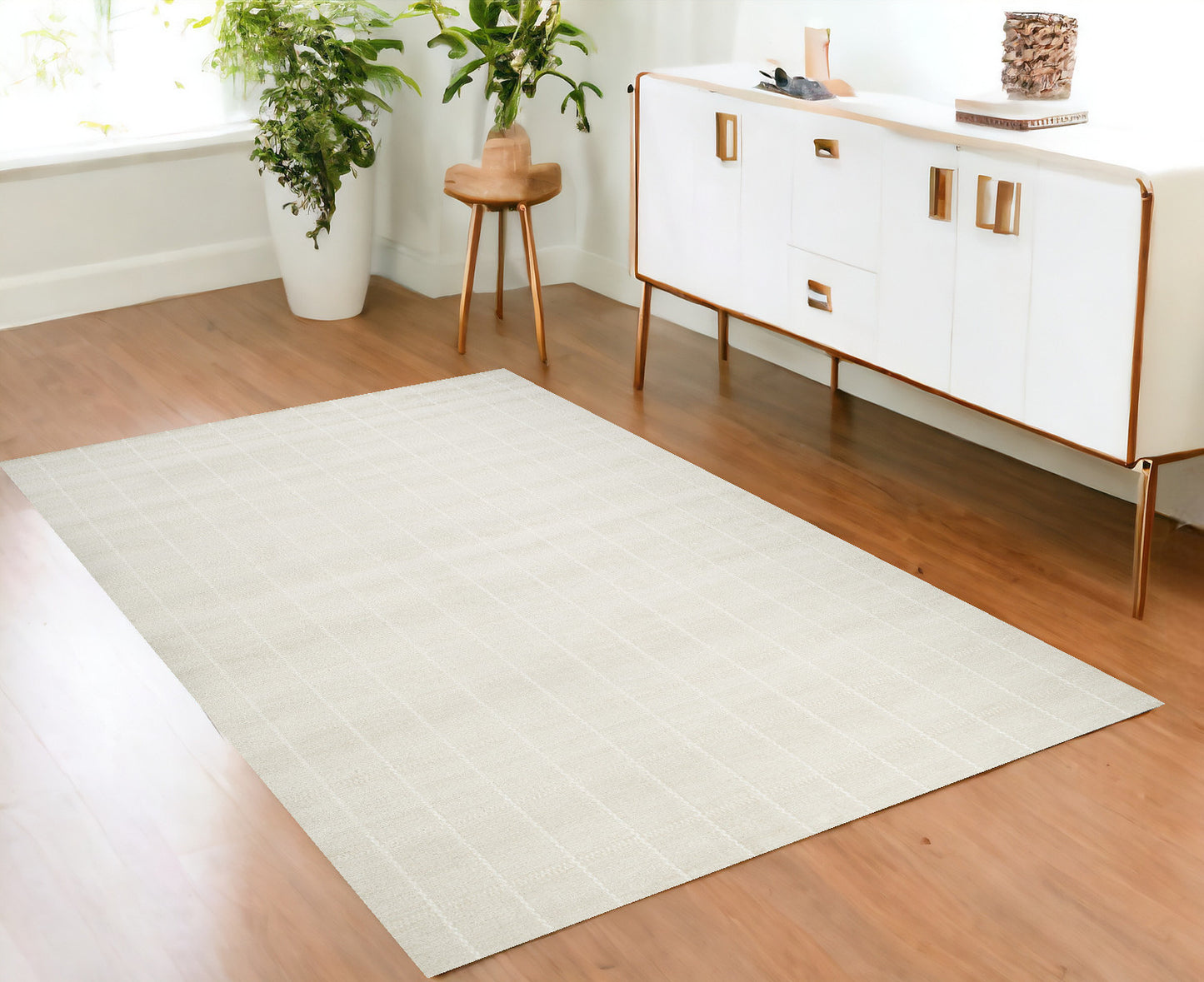 4' X 6' Cream Geometric Area Rug