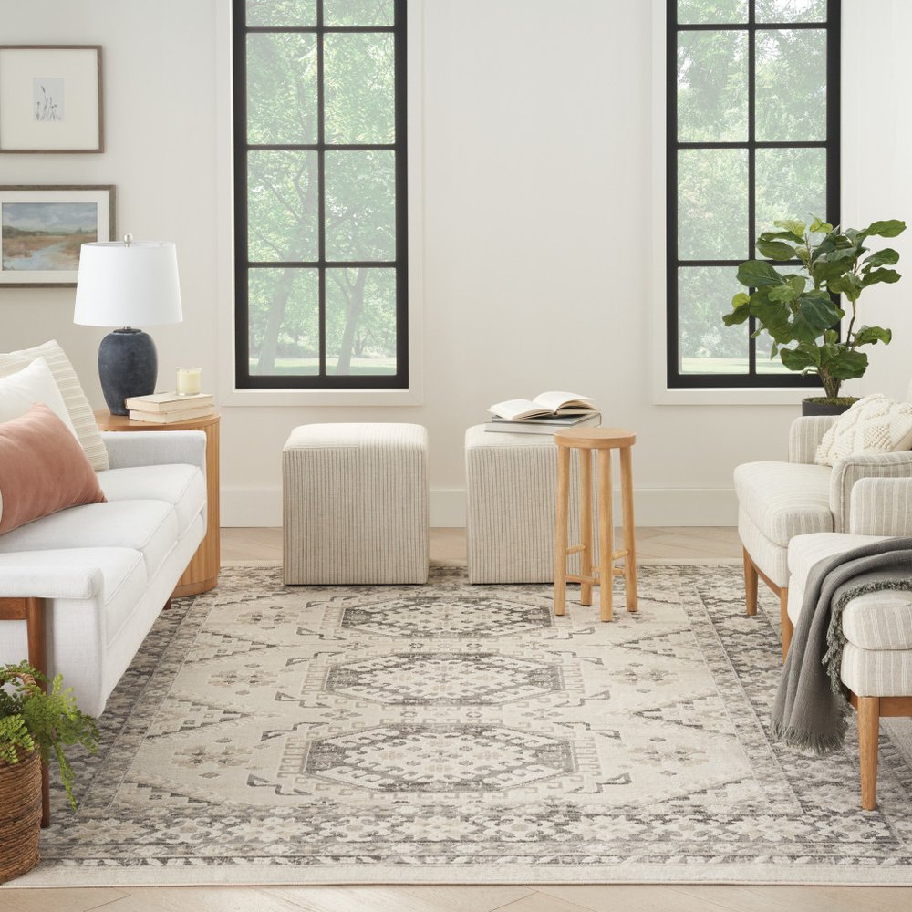 5' X 7' Gray Geometric Distressed Area Rug