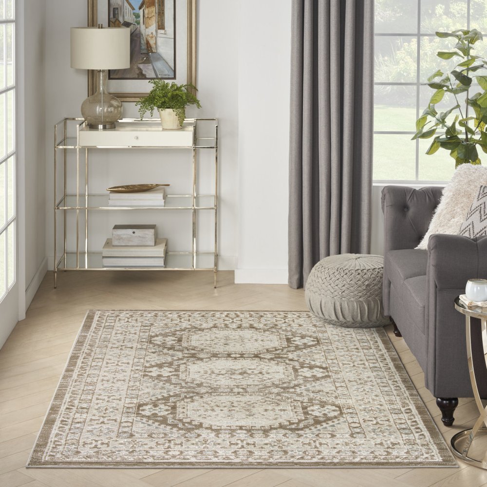 4' X 6' Brown Geometric Distressed Area Rug