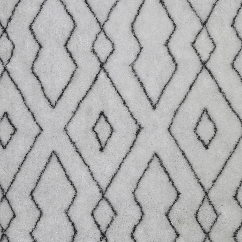 2' X 3' White Shag Hand Tufted Area Rug