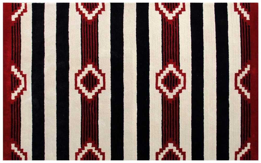 8' X 11' Ivory and Black Southwestern Hand Tufted Non Skid Area Rug