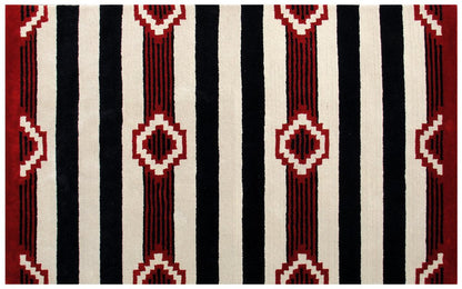 8' X 11' Ivory and Black Southwestern Hand Tufted Non Skid Area Rug