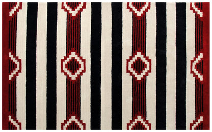 8' X 11' Ivory and Black Southwestern Hand Tufted Non Skid Area Rug