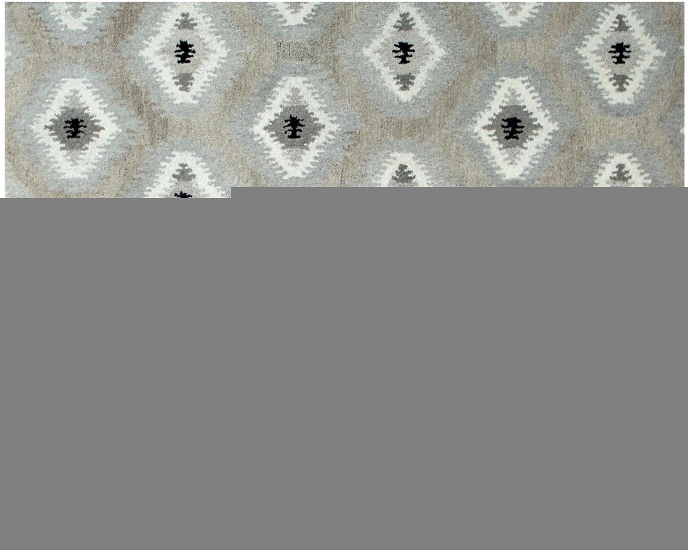 5' X 8' Natural Wool Southwestern Hand Tufted Non Skid Area Rug