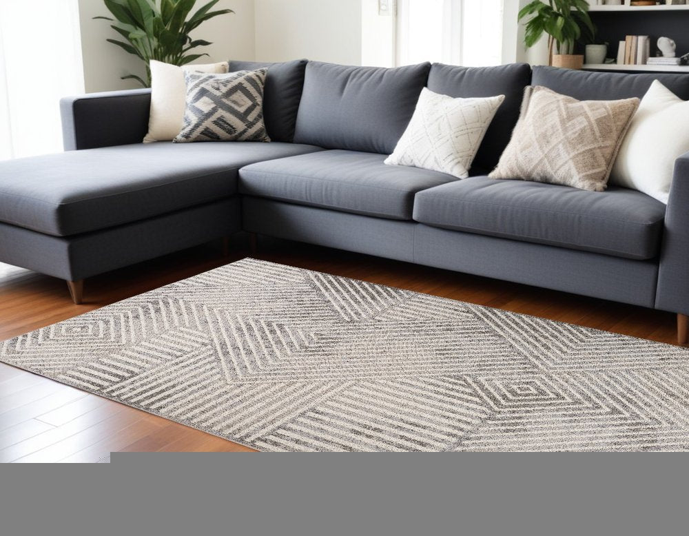 7' X 10' Gray and Beige Abstract Distressed Area Rug
