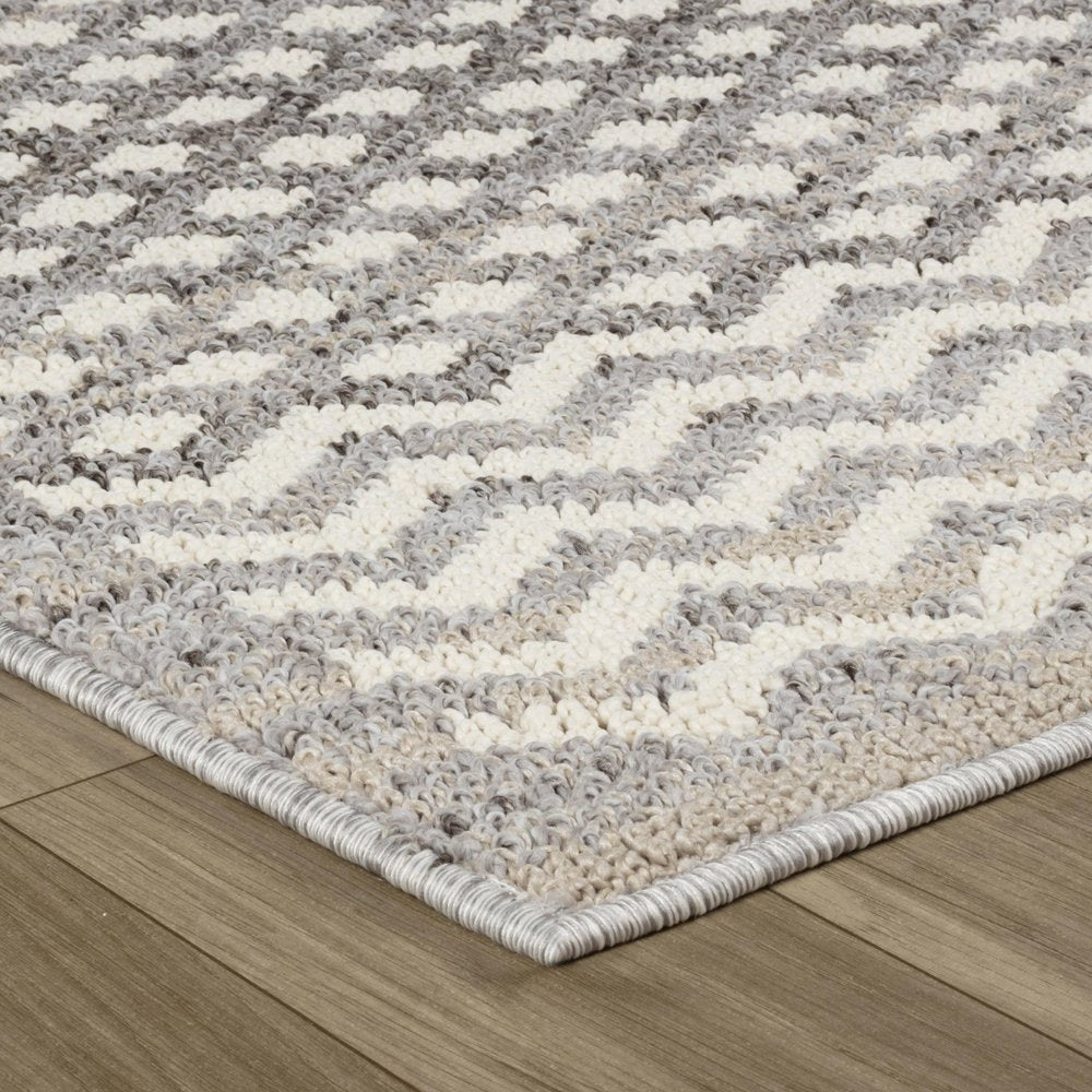 5' X 8' Gray and Beige Moroccan Distressed Area Rug