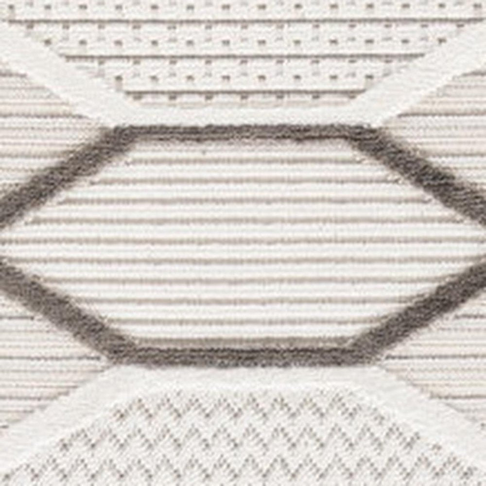 4' X 6' Cream and Beige Abstract Distressed Area Rug