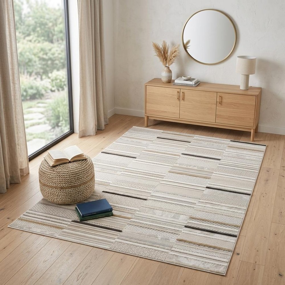 4' X 6' Gray and Beige Abstract Distressed Area Rug