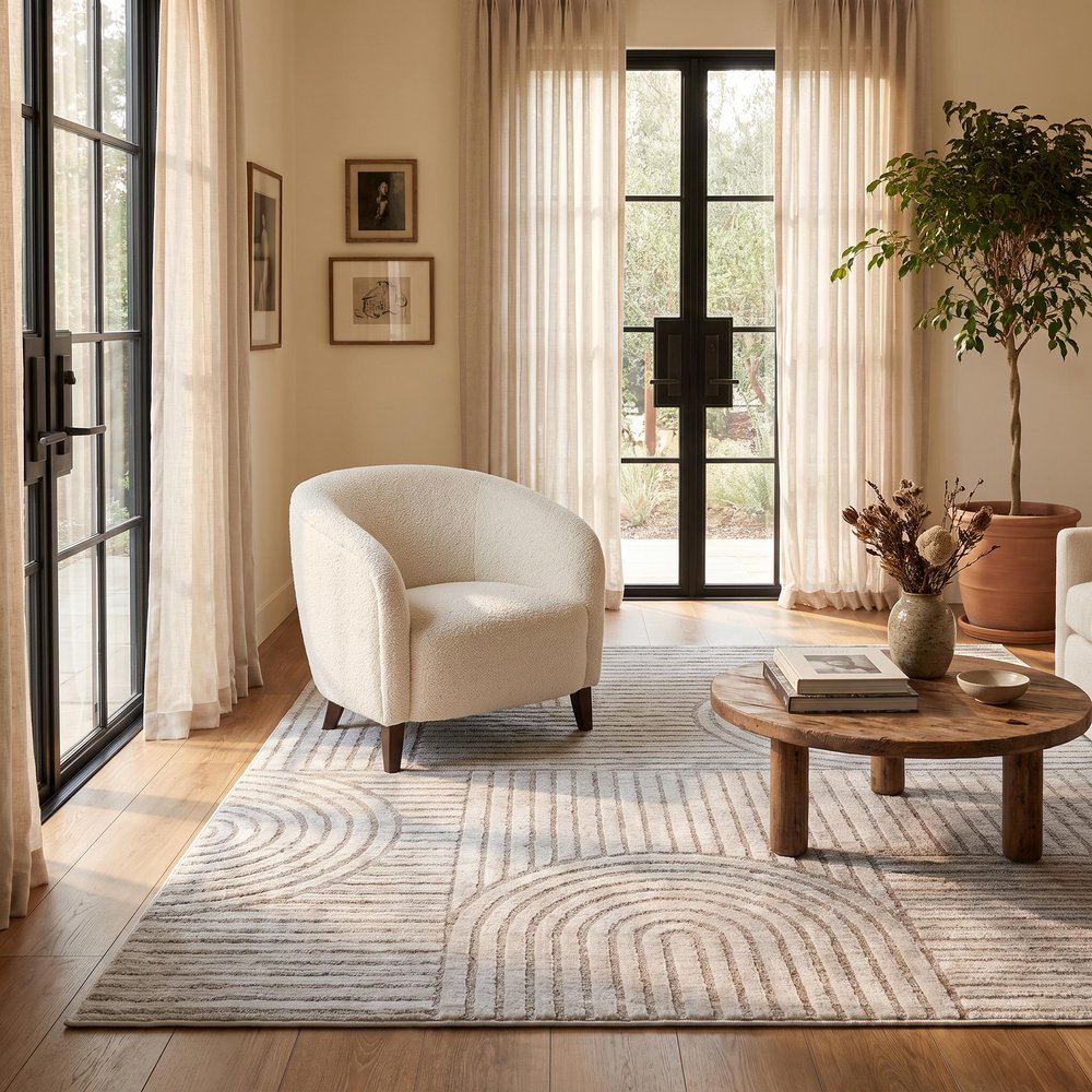 8' X 11' Gray and Ivory Abstract Distressed Area Rug