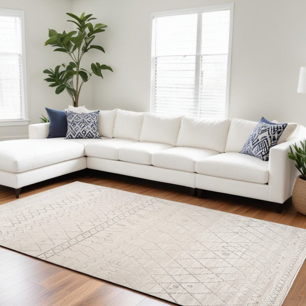 7' X 10' Gray and Beige Abstract Distressed Area Rug