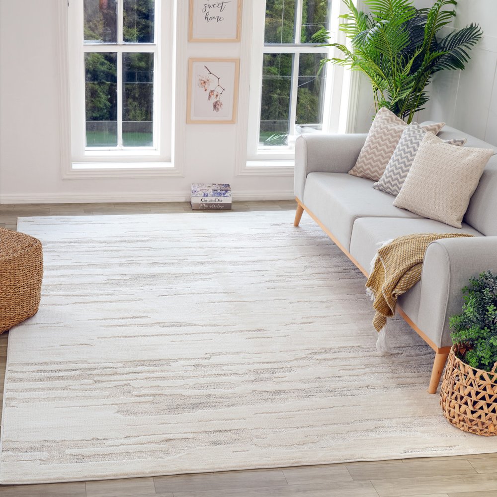 5' X 8' Gray and Beige Abstract Distressed Area Rug