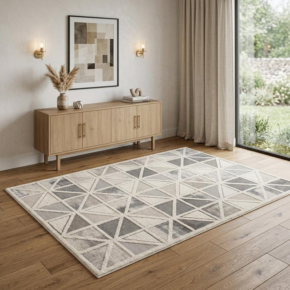 4' X 6' Gray and Cream Geometric Distressed Area Rug