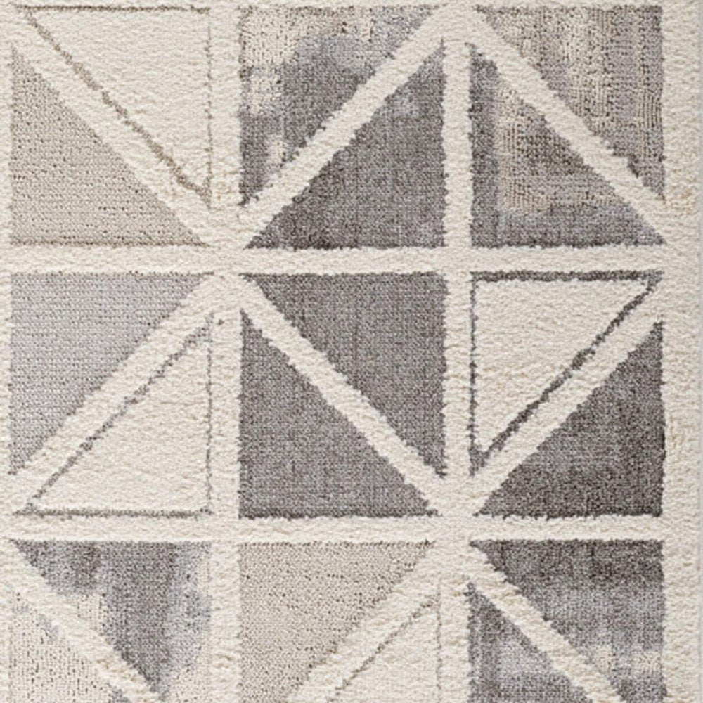 4' X 6' Gray and Cream Geometric Distressed Area Rug