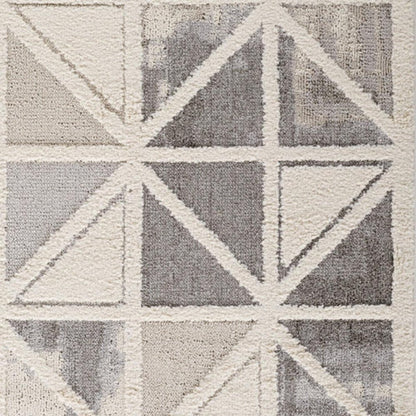 4' X 6' Gray and Cream Geometric Distressed Area Rug