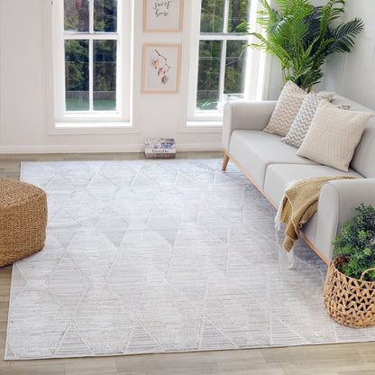 4' X 6' Gray and Ivory Geometric Distressed Area Rug