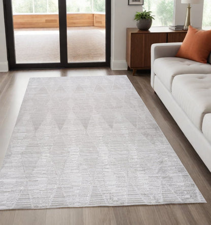 5' X 8' Gray and Ivory Geometric Distressed Area Rug