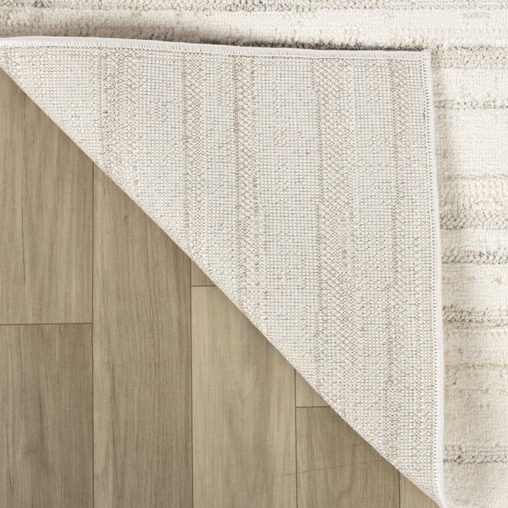 4' X 6' Gray and Beige Geometric Distressed Area Rug