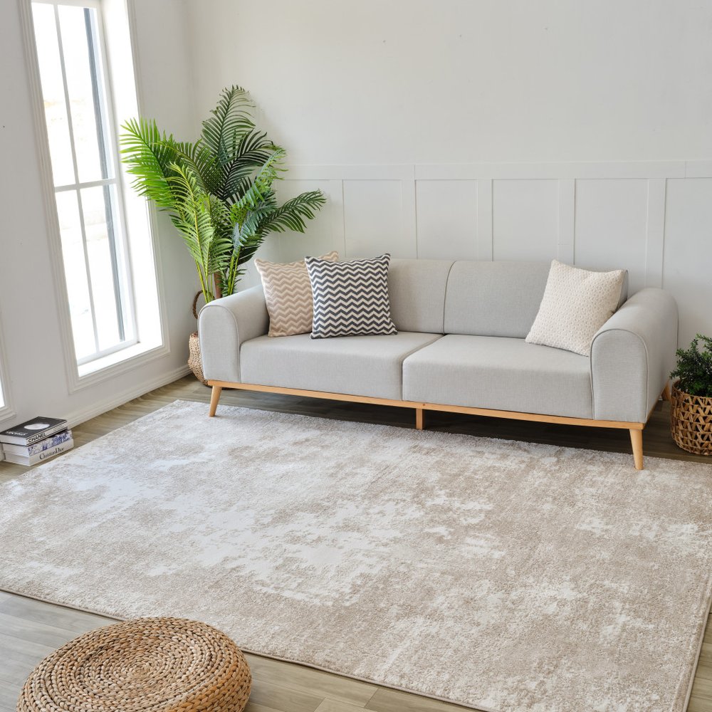 5' X 8' Cream and Beige Abstract Distressed Area Rug
