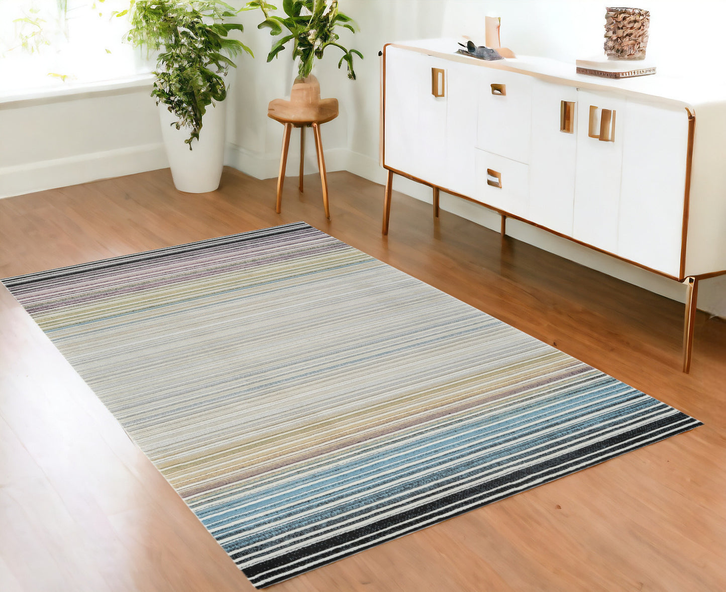 4' X 6' Beige and Blue Abstract Distressed Area Rug