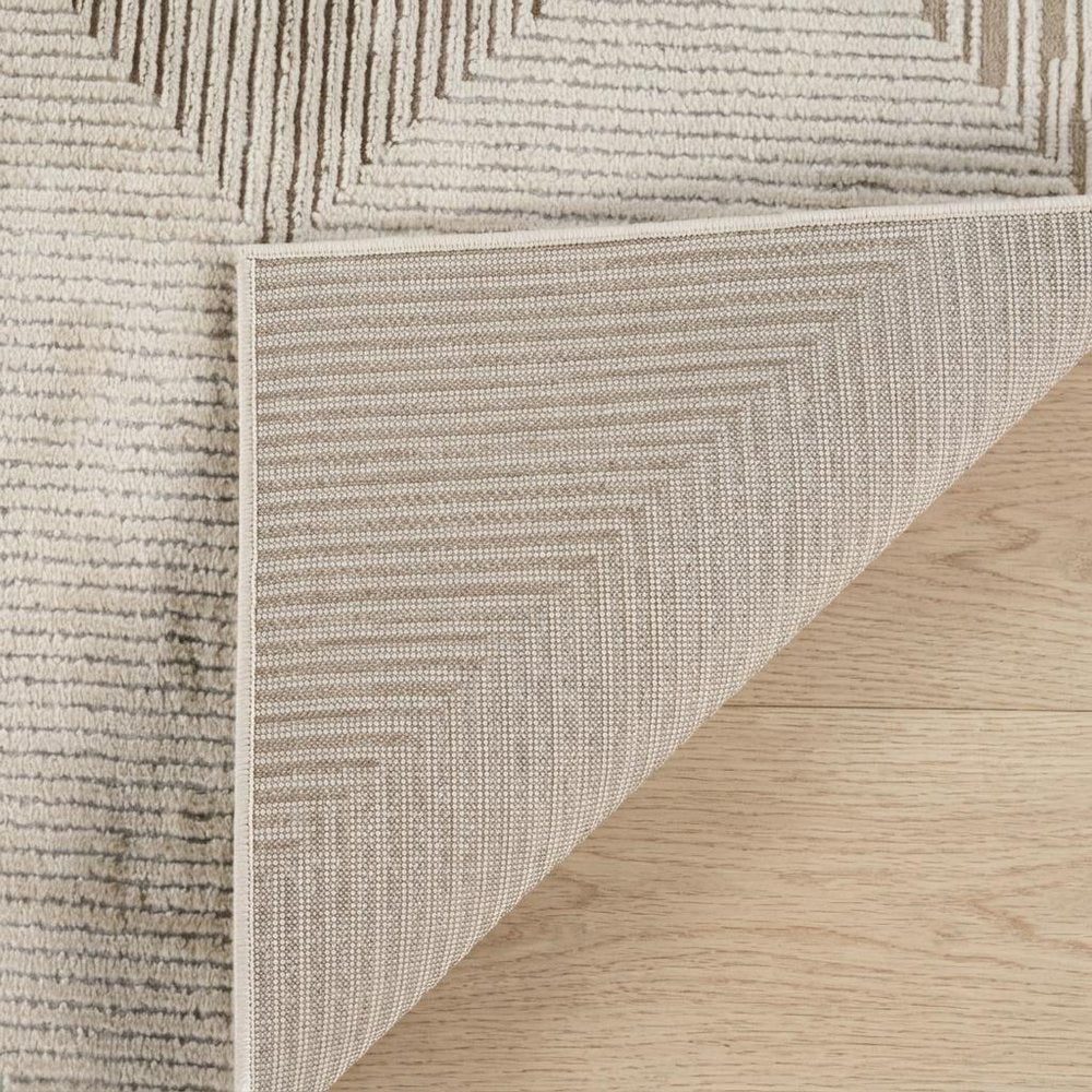 4' X 6' Beige and Brown Abstract Distressed Area Rug